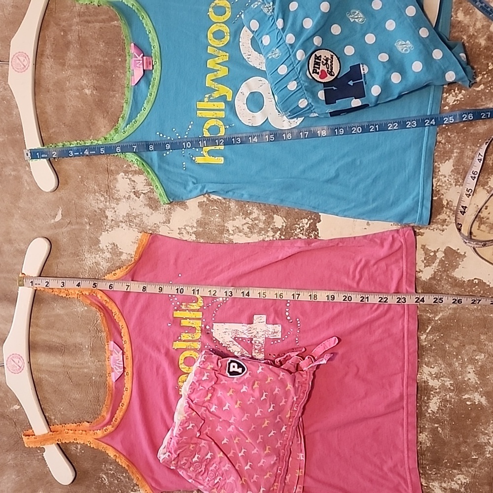 Pink VS Hard To Find Adorable Sets. Sizes: Multiple - Picture 7 of 7